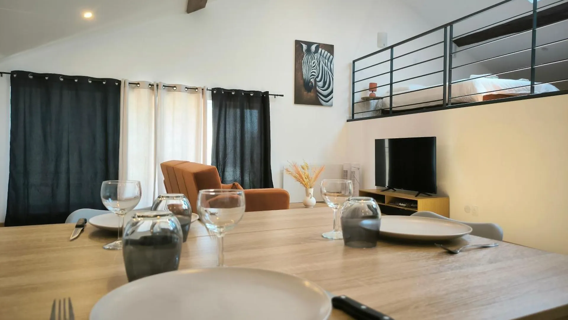 Les Tilleuls - Cnpe Bugey - Bases De Loisirs - Perouges Chazey-sur-Ain Apartment