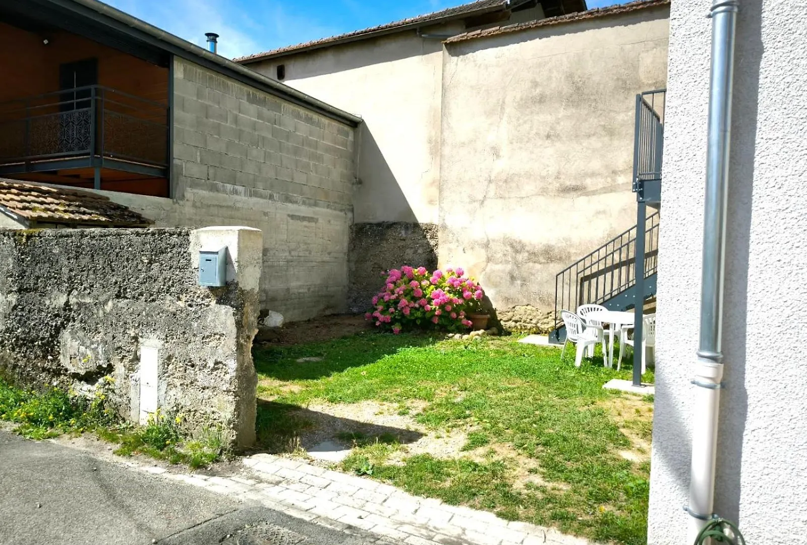 Les Tilleuls - Cnpe Bugey - Bases De Loisirs - Perouges Chazey-sur-Ain 0*,